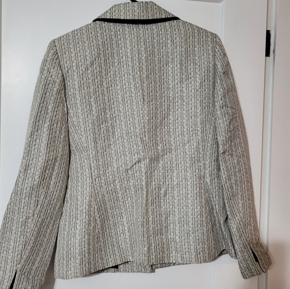 Jones Studio Blazer Size 8 - Picture 3 of 4